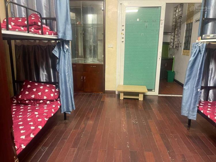 Căn sleepbox cho thuê gần Đại học Thương mại