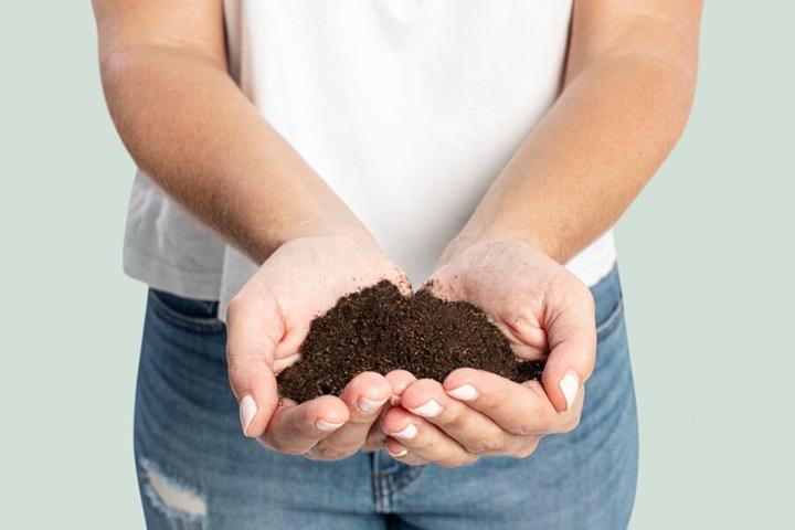 Người mệnh Thổ vẫn được biết tới với đức tính kiên nhẫn, đáng tin cậy. Ảnh: freepik.com