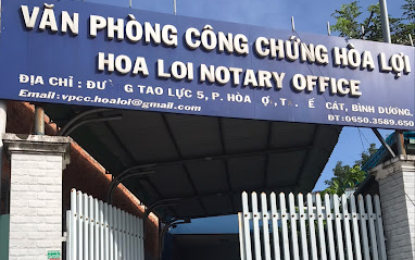 Cổng chính văn phòng công chứng Hòa Lợi. 