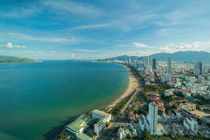 "Viên ngọc xanh" là tên gọi gợi nhớ tới thiên nhiên tươi đẹp của Nha Trang