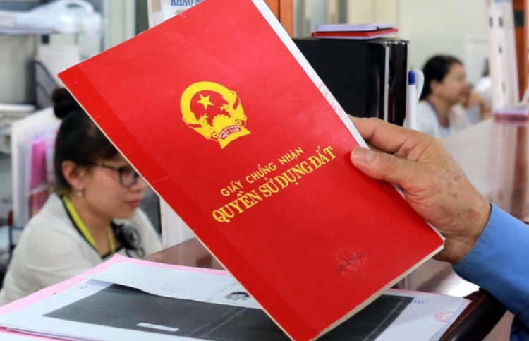 Công chứng sổ đỏ tại văn phòng công chứng