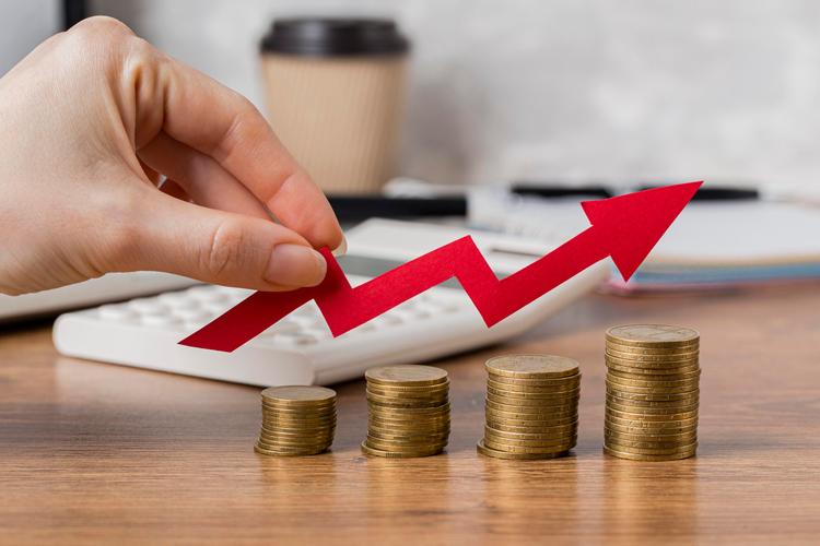Tính hình kinh tế ảnh hưởng mạnh đến lại suất vay ngân hàng