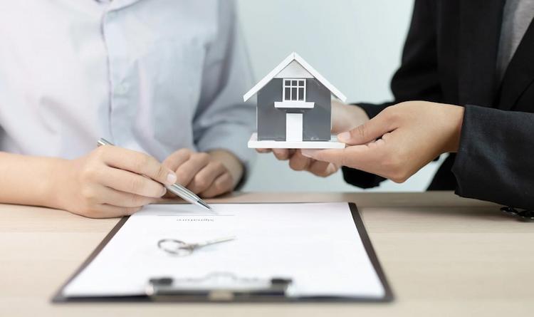 Người vay cần đáp ứng các điều kiện đi kèm.