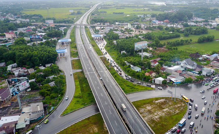 Ngã tư Dầu Giây gần với cao tốc TP.HCM - Long Thành - Dầu Giây