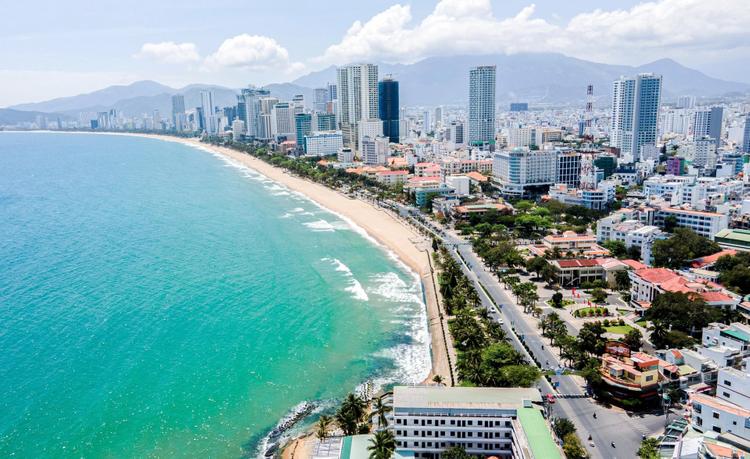 Khánh Hòa là tỉnh có đường bờ biển dài nhất cả nước