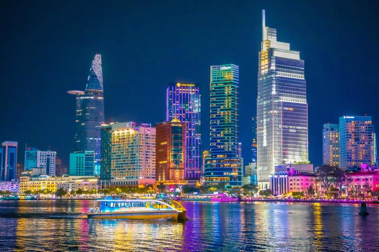 TP.HCM trở thành tỉnh đông dân nhất Việt Nam