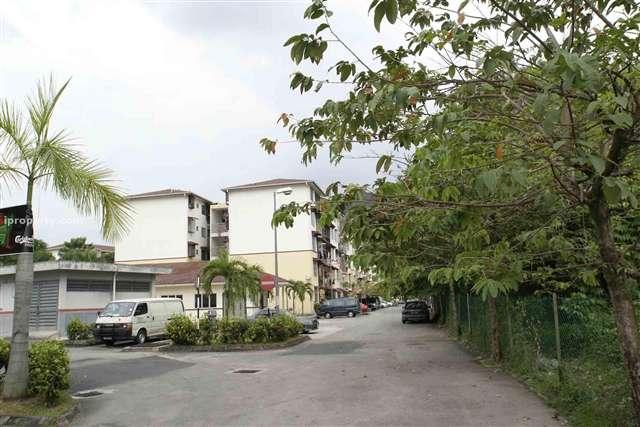 Desa Putra - Rumah Pangsa, Selayang, Selangor - 1