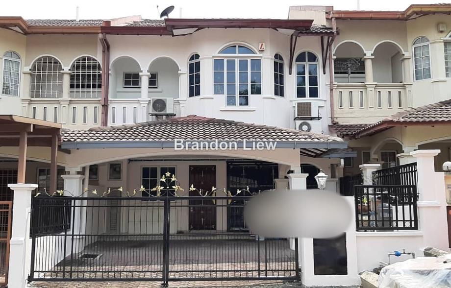 Ara Damansara Intermediate 2sty Terrace/Link House 5 bedrooms for rent