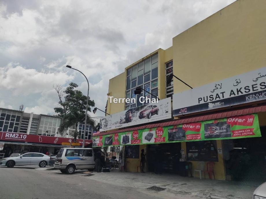 Taman Cempaka Kempas Tampoi Corner Lot Shop Office For Sale Iproperty Com My