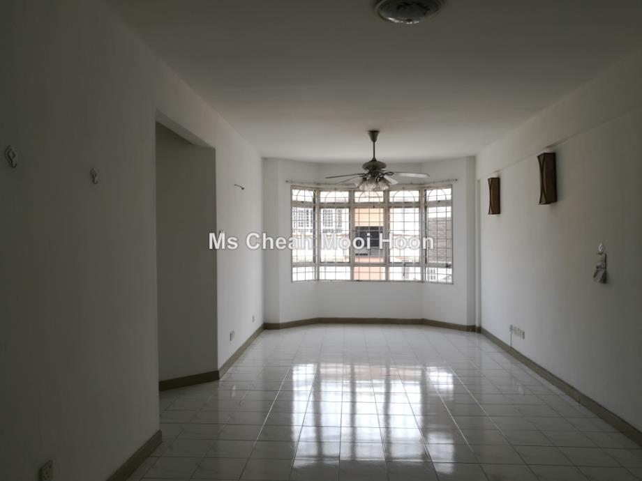 D Shire Villa Intermediate Apartment 3 Bedrooms For Rent In Kota Damansara Selangor Iproperty Com My