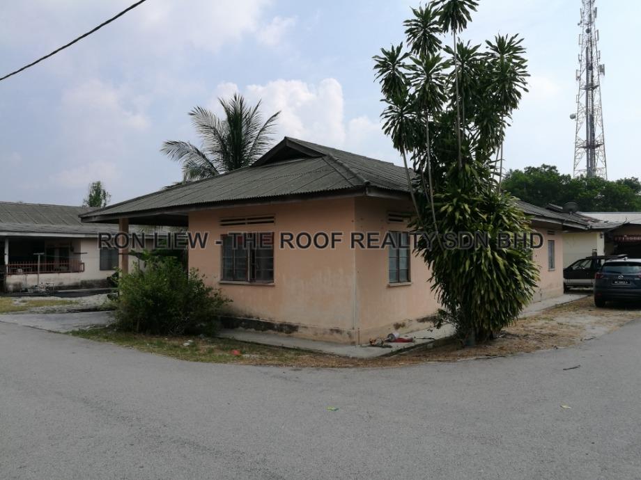 Bestari Jaya Unisel Batang Berjuntai Corner Lot Semi Detached House 3 Bedrooms For Sale Iproperty Com My