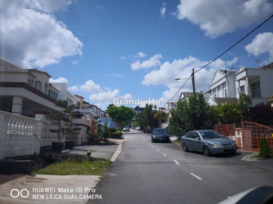 Cheras Perdana, Cheras End lot Semidetached House 4+1 bedrooms for