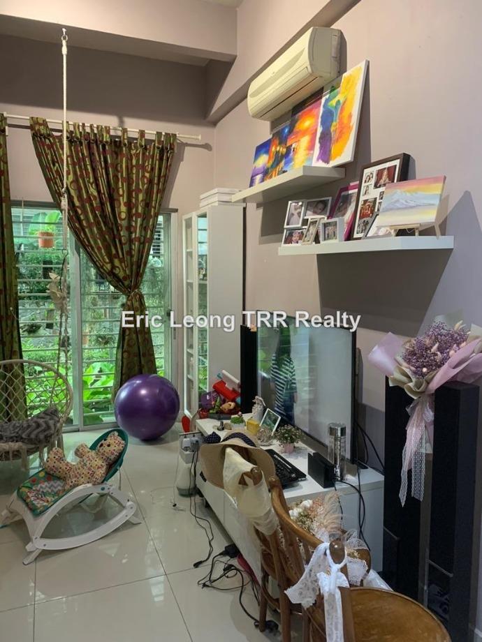 Bayan Villa , Seri Kembangan