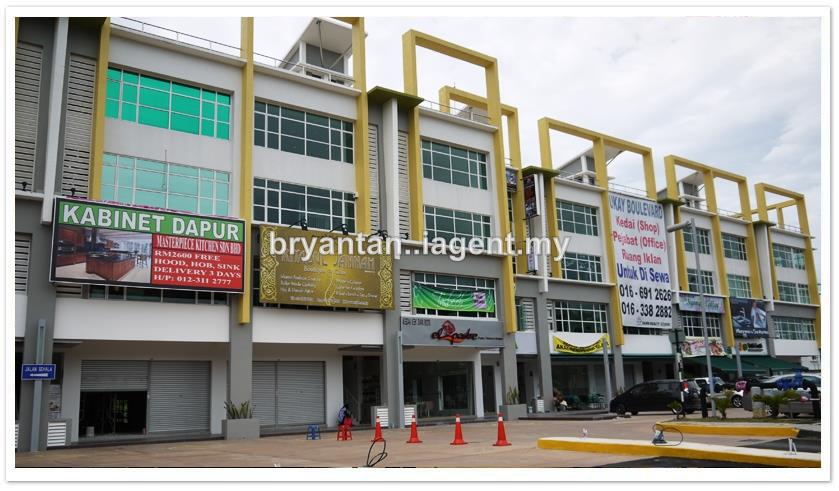 ukay bouleavard 4sty shop with lift, ulu klang , MRR2 residential lot, Ulu Klang