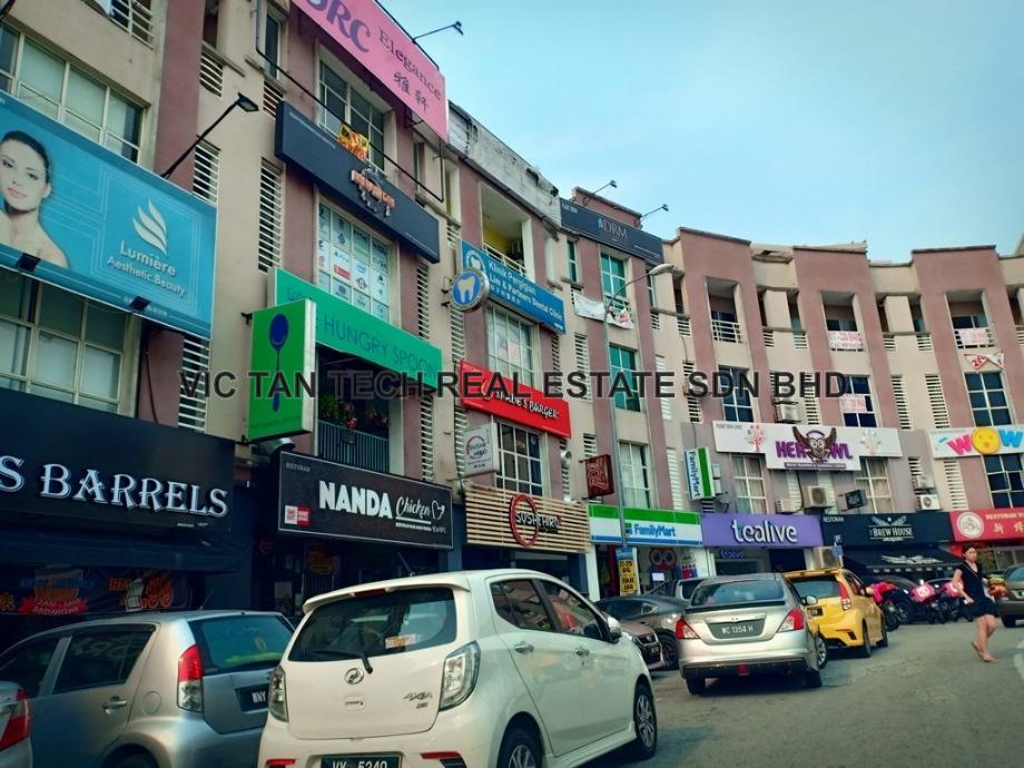 Bandar Baru Sri Petaling 3 Storey Sri Petaling Klang Lama Jalan Radin Bagus Kuchai Lama Sri Petaling Intermediate Shop For Sale Iproperty Com My