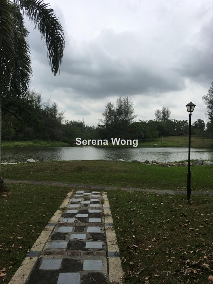 bayu lake homes, Mantin Bungalow Land for sale