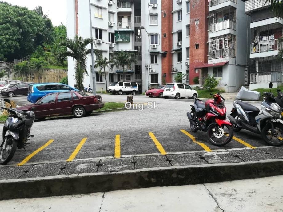 Megah Court Apartment, Jalan Ipoh