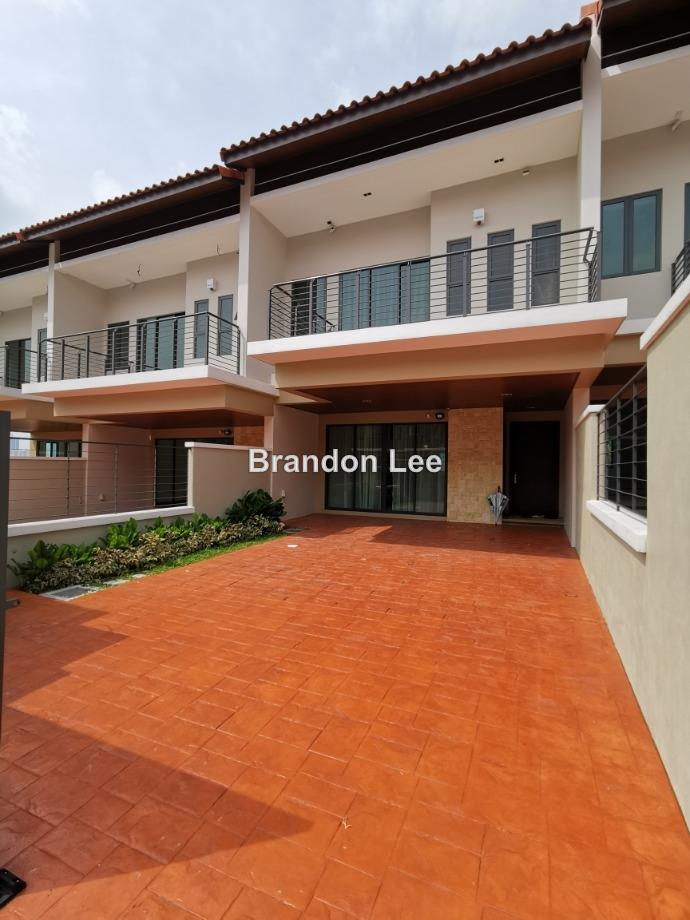 Tiara Hills Taynton Cheras Cheras 2 5 Sty Terrace Link House 5 1 Bedrooms For Sale Iproperty Com My