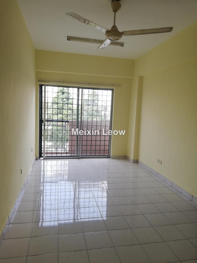 Mas Kipark Damansara Intermediate Apartment 3 Bedrooms For Sale In Kepong Selangor Iproperty Com My