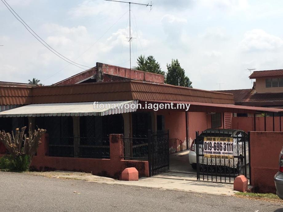 Taman Maju Jasin Intermediate Semi Detached House 3 Bedrooms For Rent Iproperty Com My