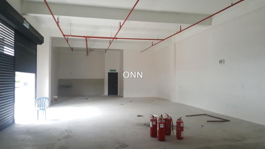 Emira Residence First Floor, Aeon, Menara U, Menara U2, Shah Alam for