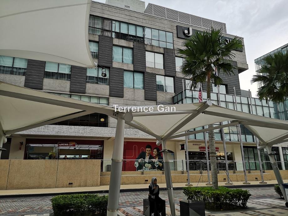 PUTERI HARBOUR MEDINI CORNER RETAIL SHOP RENTAL INCOME RM12,000 PRIME LOCATION OWNER SELL LOSS, PUTERI HARBOUR , Iskandar Puteri (Nusajaya)