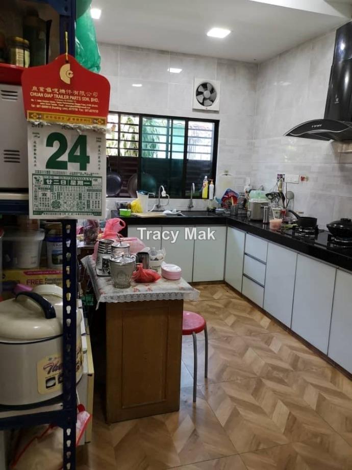 Lorong Bunga Melur Taman Maju Jaya Ampang End Lot 1 Sty Terrace Link House 3 Bedrooms For Sale Iproperty Com My