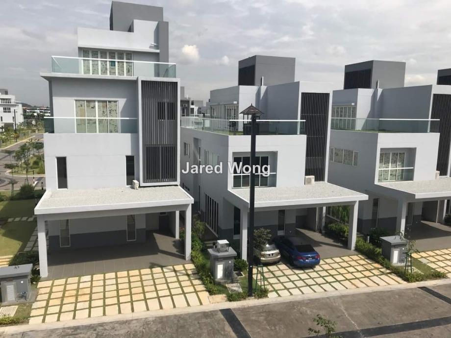 Lakefront Villa, Lakefront Residence, Cyberjaya for sale RM2180000