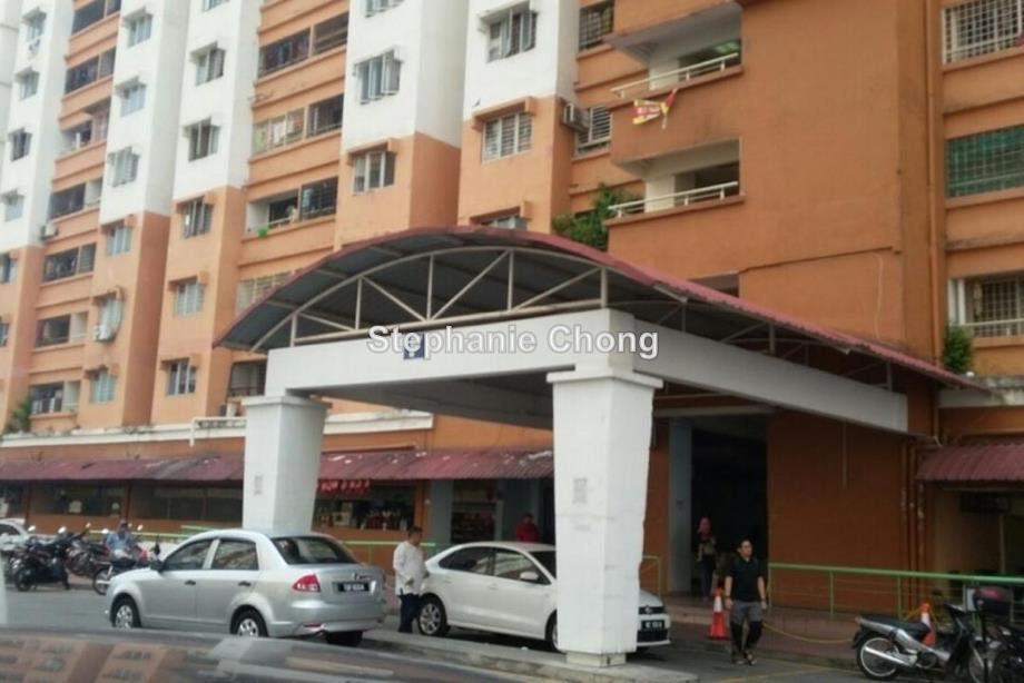 Flora Damansara Apartment Intermediate Apartment 3 Bedrooms For Sale In Damansara Perdana Selangor Iproperty Com My