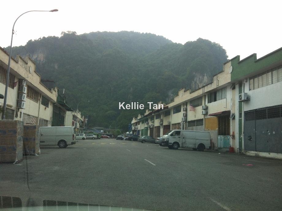 Taman Industri Bolton, Batu Caves