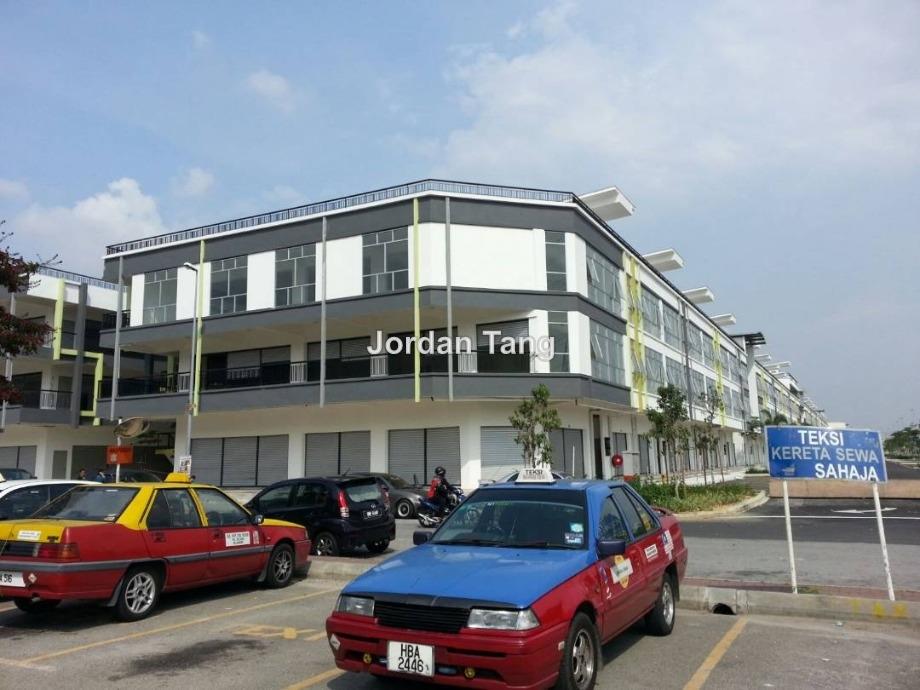 The Galleria Klang Sentral Klang Corner Lot Shop Office 5 Bedrooms For Sale Iproperty Com My