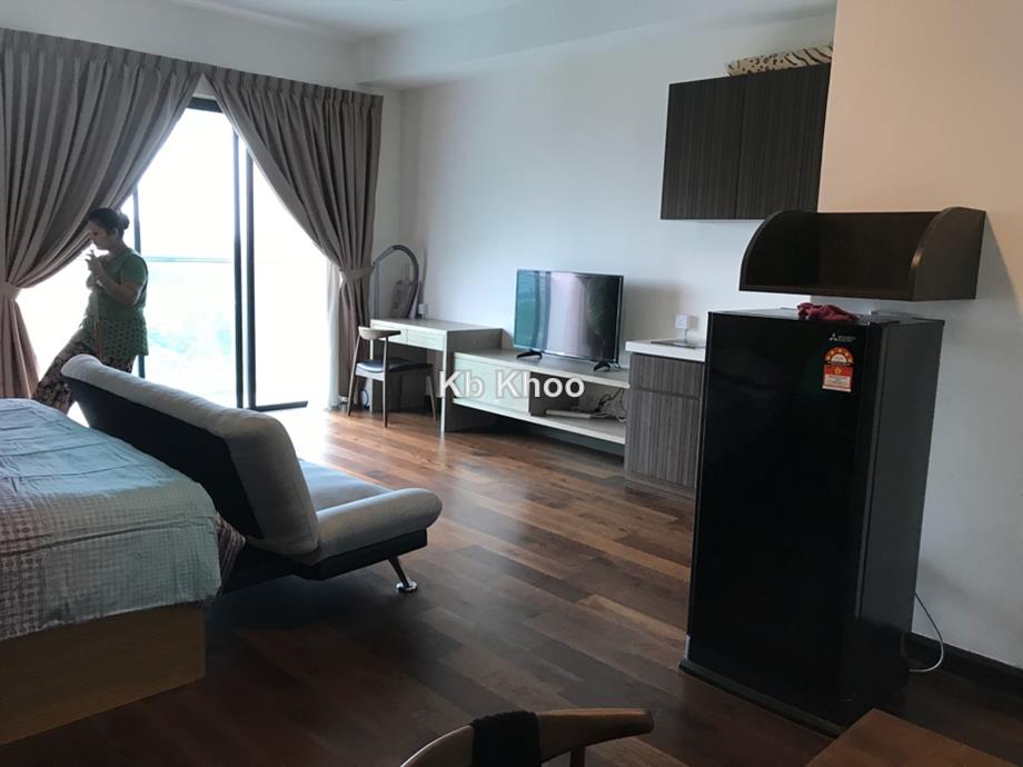 Isola, Subang Jaya