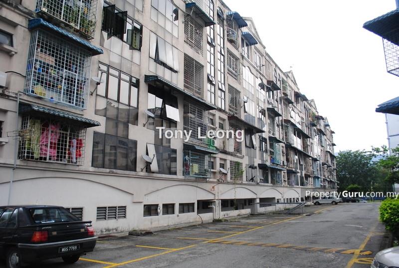 Taman Lembah Maju 600 Apartment Intermediate Apartment 3 Bedrooms For Sale In Ampang Selangor Iproperty Com My