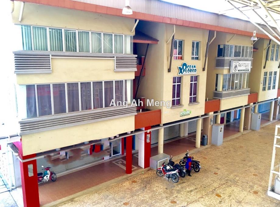Nzx Commercial Centre Ara Damansara Shop For Sale Iproperty Com My