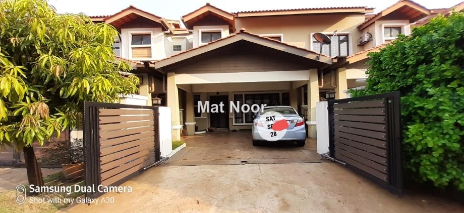 Alam Impian Intermediate 2sty Terrace/Link House 5+1 bedrooms for sale