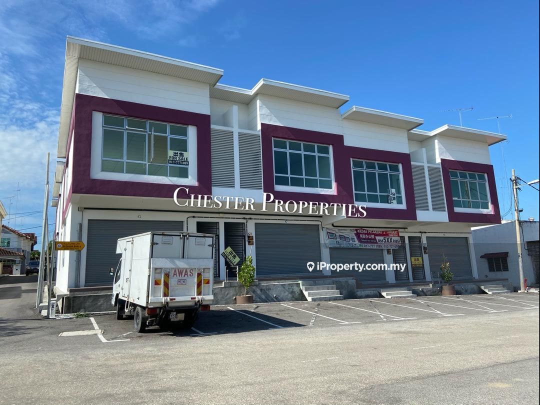 Taman Bandar Cahaya Baru, Yong Peng ShopOffice for sale