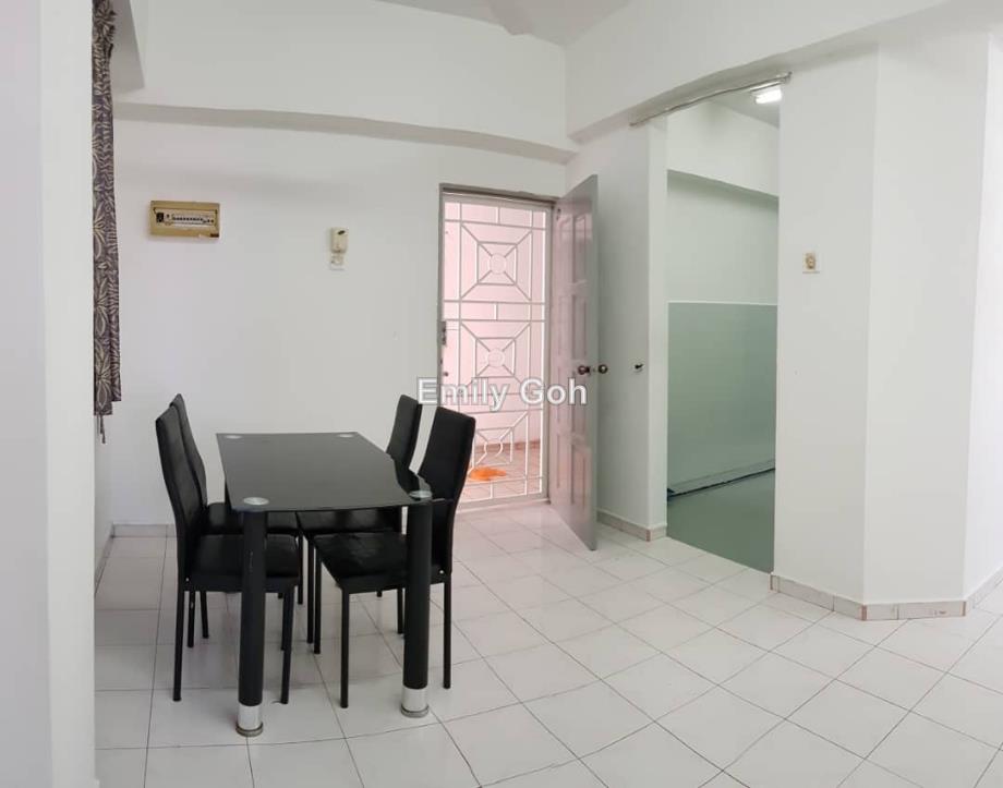 Pangsapuri Laksamana Intermediate Apartment 3 Bedrooms For Sale In Melaka City Melaka Iproperty Com My