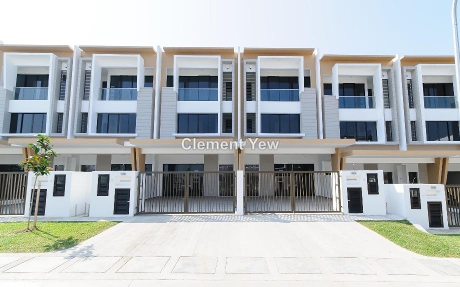 Edulis Setia Utama Setia Alam Intermediate 3 Sty Terrace Link House 5 Bedrooms For Sale Iproperty Com My