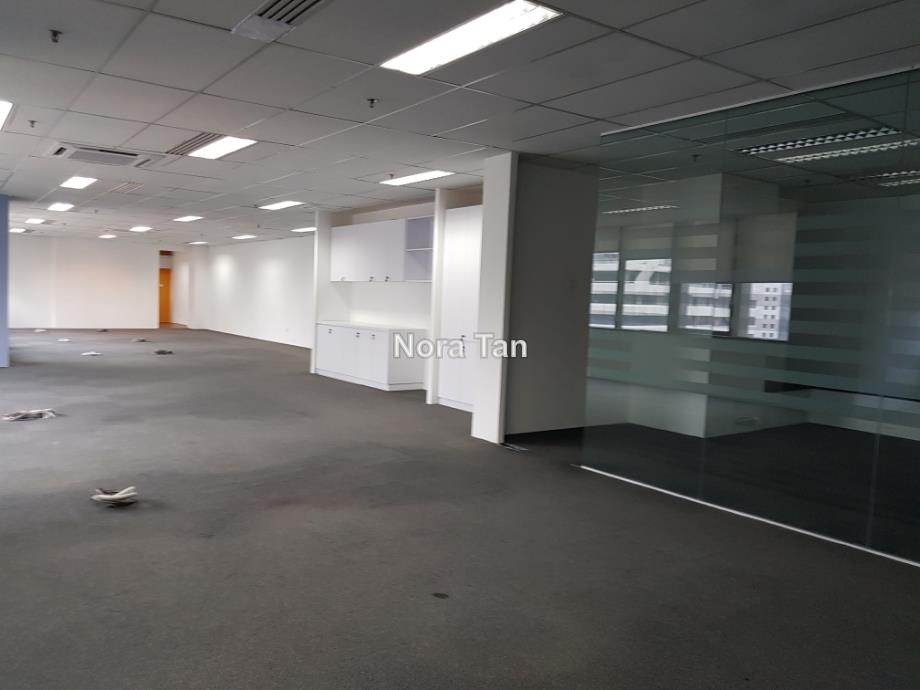 Menara Standard Chartered City Centre Office For Rent Iproperty Com My