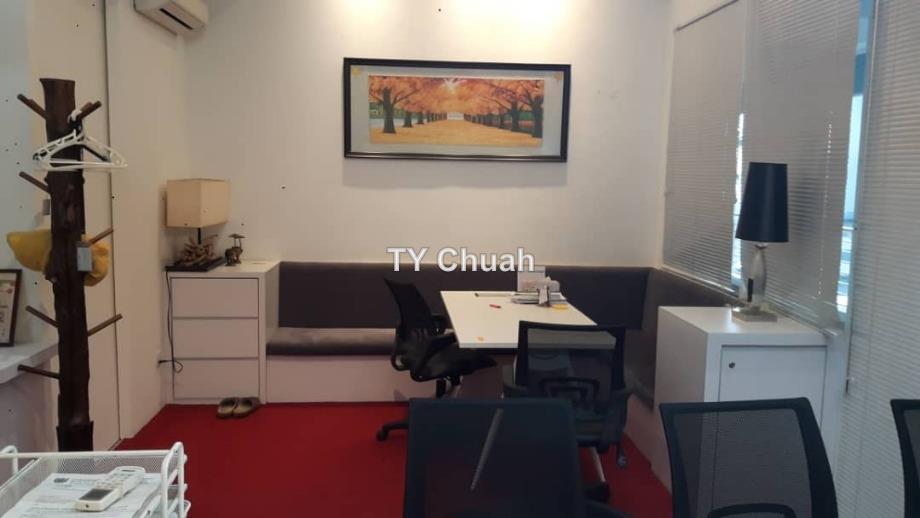 Zenith Corporate Park Petaling Jaya Kelana Jaya Office 4 Bedrooms For Rent Iproperty Com My