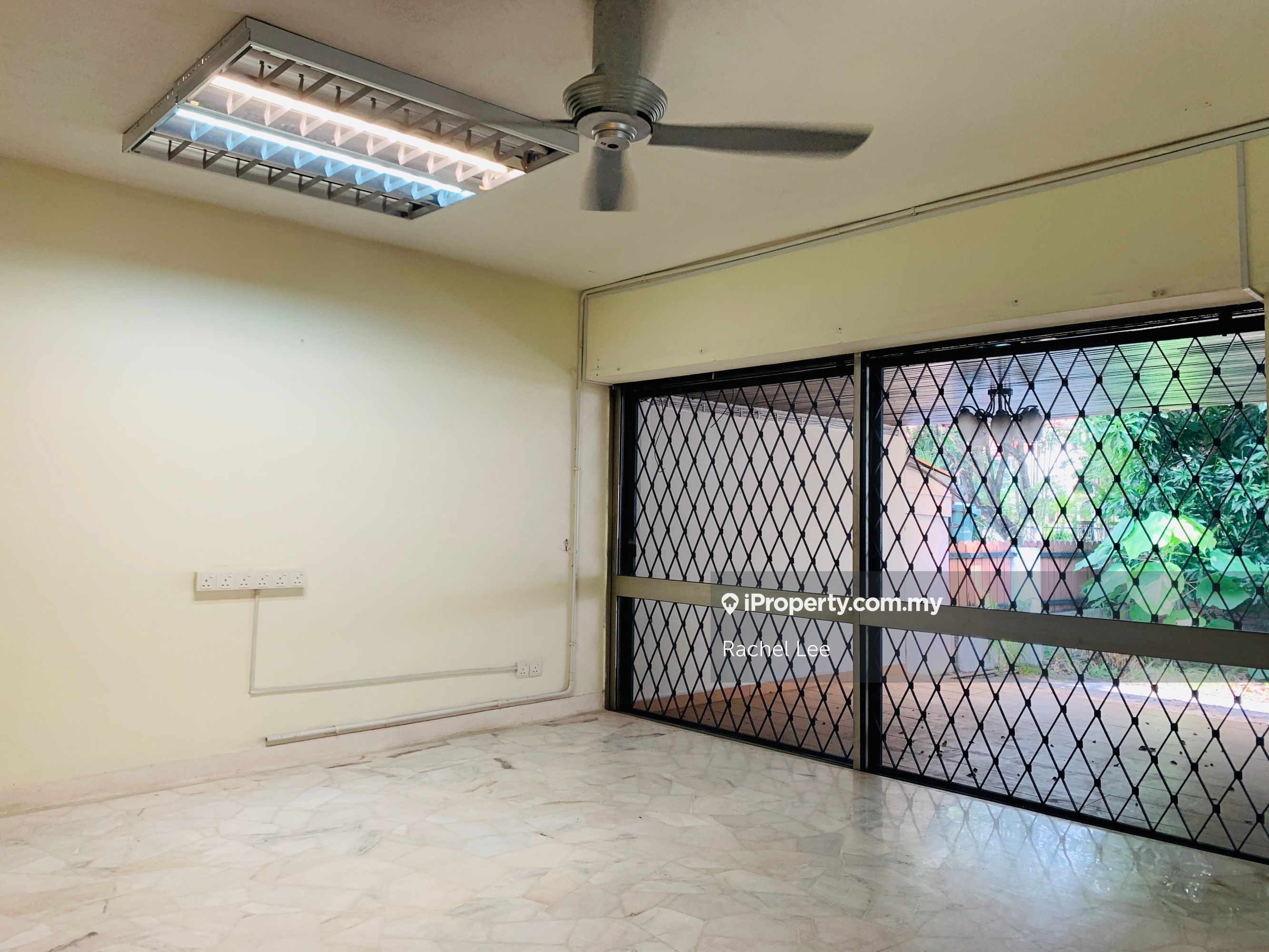 Lorong Maarof, Bangsar Intermediate 2sty Terrace/Link House 4 bedrooms