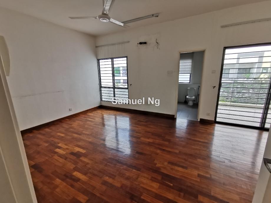 Puchong South Equine Park Seri Kembangan Puchong Intermediate Townhouse 3 Bedrooms For Sale Iproperty Com My