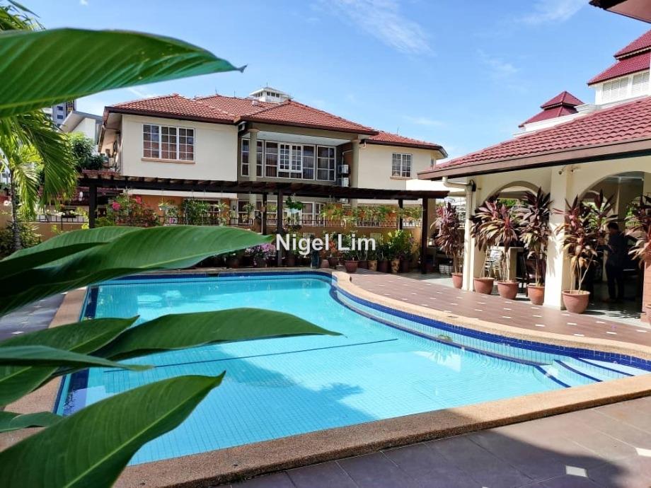 Ampang Utama, Ampang Bungalow 9 bedrooms for rent