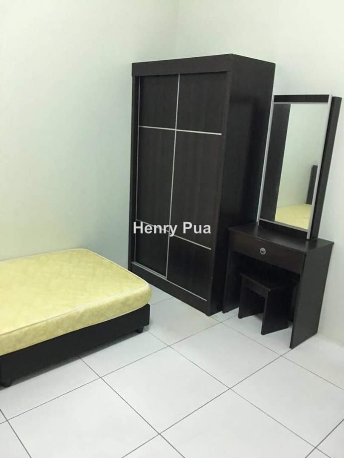 Akademik Suite, Austin Heights, Tebrau