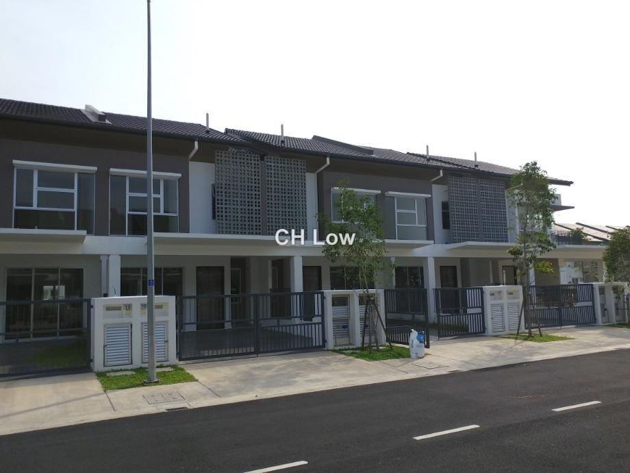 Bandar Rimbayu Penduline Telok Panglima Garang Intermediate 2 Sty Terrace Link House 4 Bedrooms For Sale Iproperty Com My