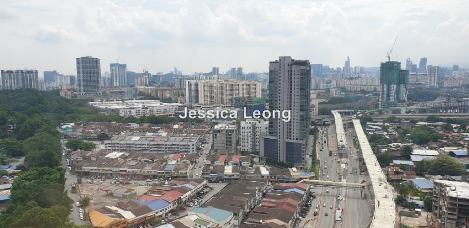 The Court Central Residence Taman Sungai Besi Salak Selatan
