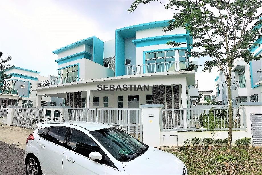 Pulai Hijauan 35x70 Kangkar Pulai Skudai Intermediate Cluster House 4 1 Bedrooms For Sale Iproperty Com My