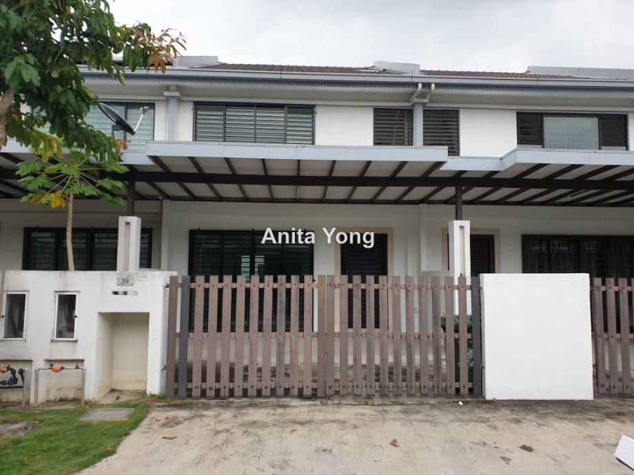 Ken Rimba Shah Alam Intermediate 2 Sty Terrace Link House 4 Bedrooms For Sale Iproperty Com My