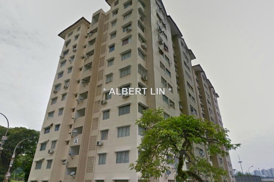 Iris Apartment Intermediate Apartment 2 bedrooms for rent in Taman Desa