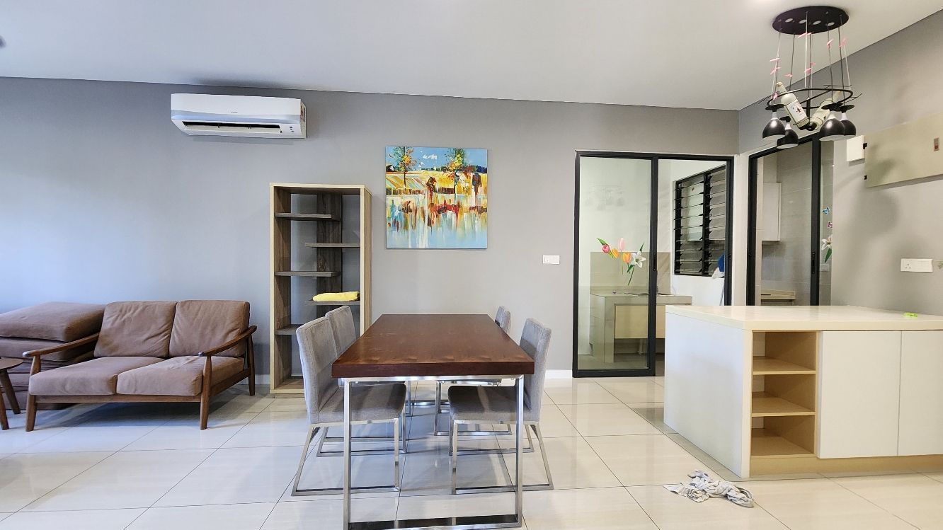 Vermont Suites Intermediate Condominium 2 bedrooms for rent in Kuching